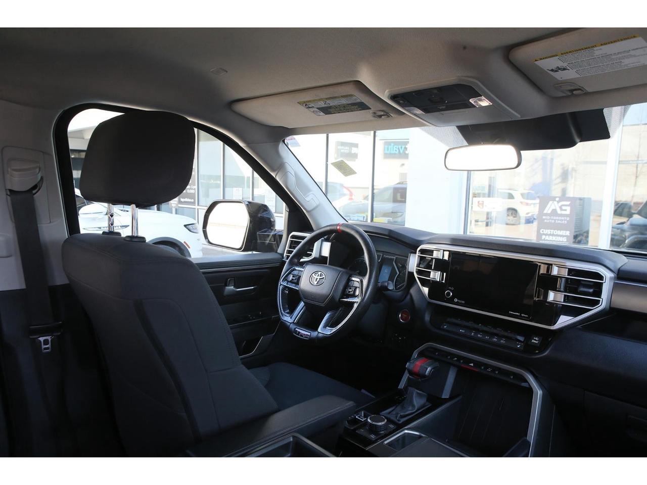 2023 Toyota Tundra SR5 CREWMAX 4WD Photo