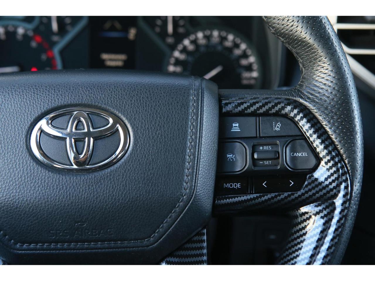 2023 Toyota Tundra SR5 CREWMAX 4WD Photo