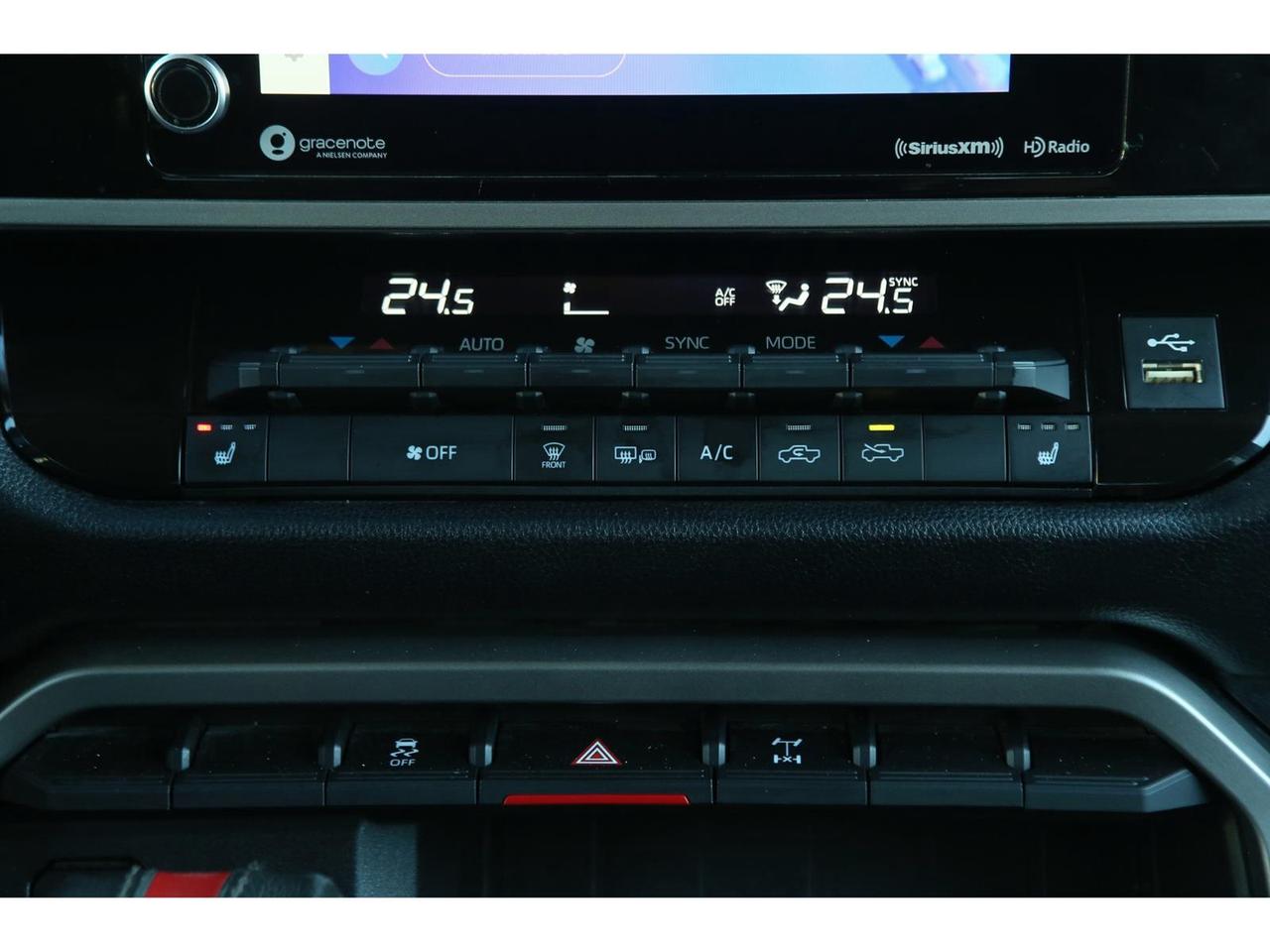 2023 Toyota Tundra SR5 CREWMAX 4WD Photo