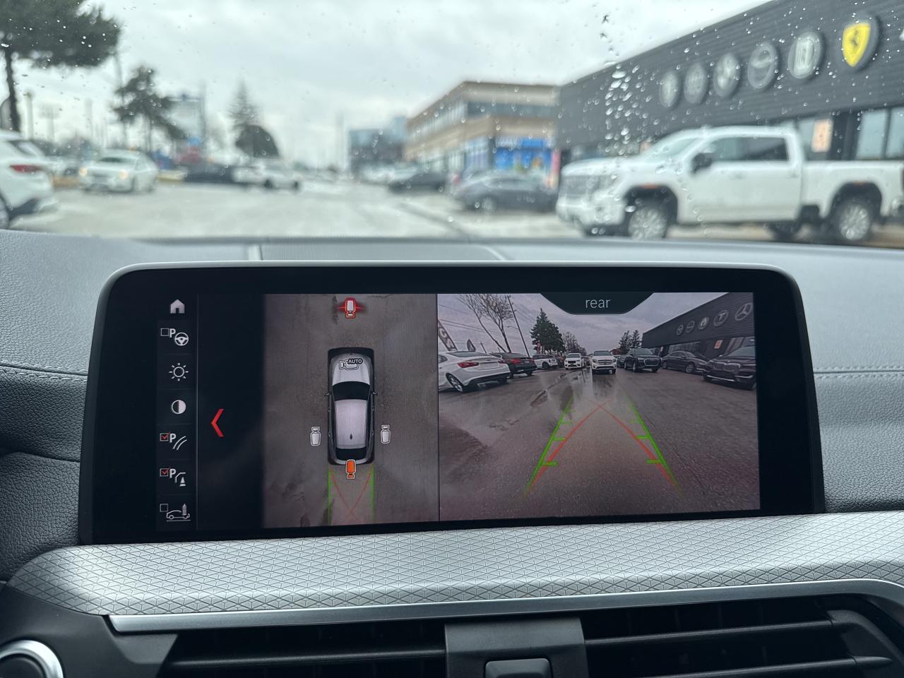 2019 BMW X4 M40i Sports Activity Coupe Photo