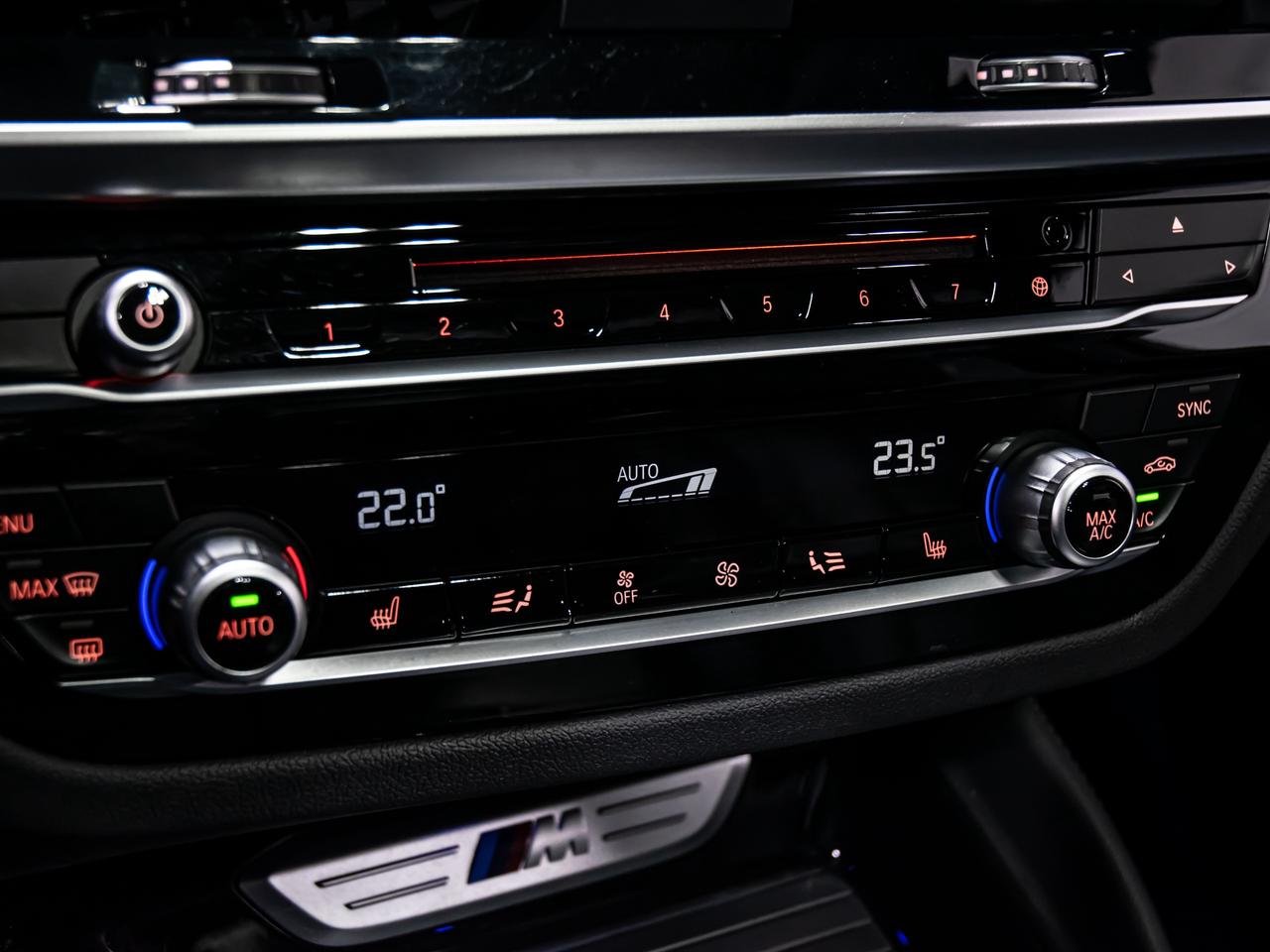 2019 BMW X4 M40i PREMIUM ENHANCED ADVANCED DRIVER ASSISTANCE Photo