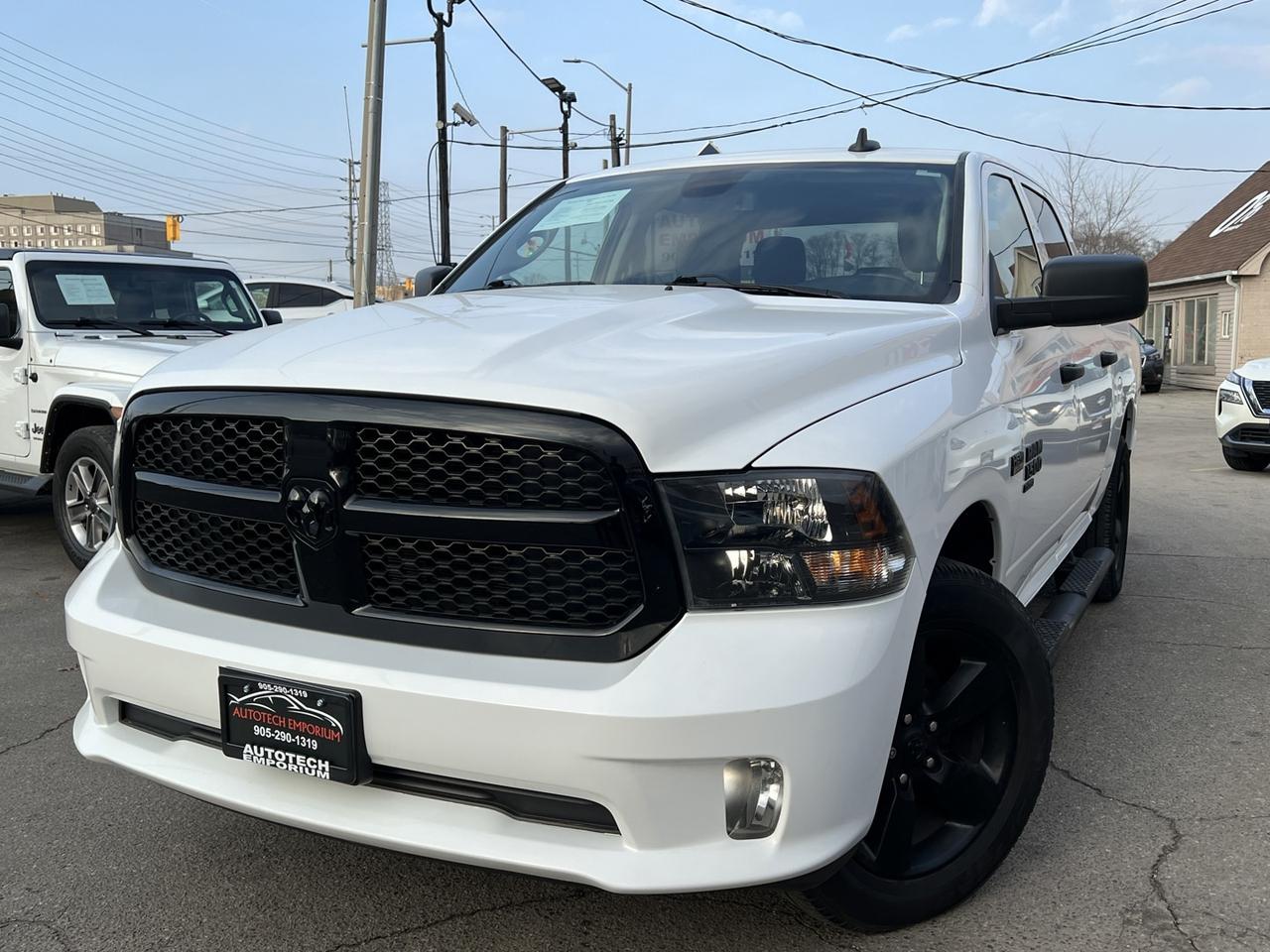 2021 RAM 1500 Classic Express Crew Cab 4X4   5.7 HEMI   Htd Steering   H Photo0