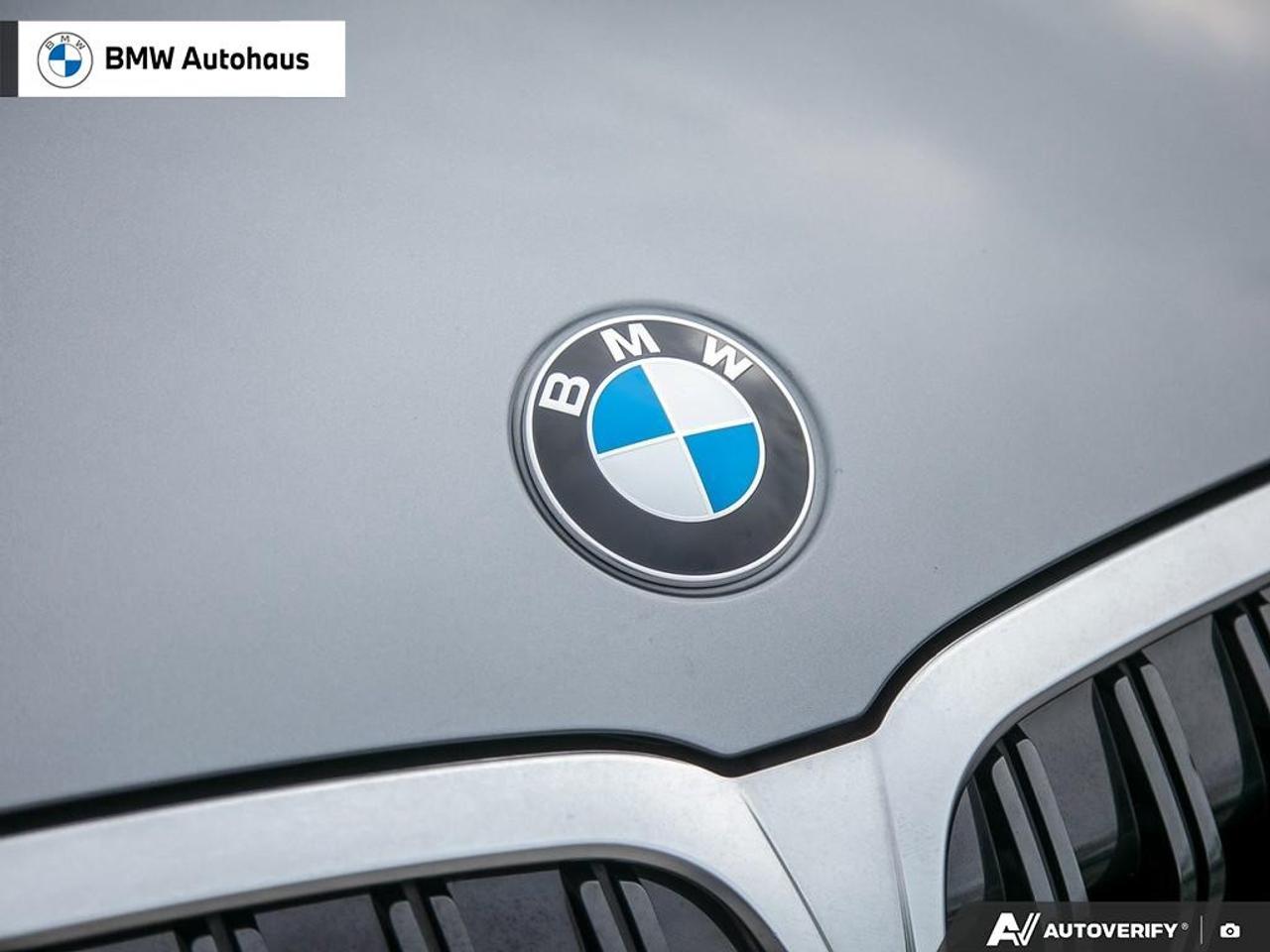 2023 BMW 3 Series 330i xDrive Sedan North America Photo