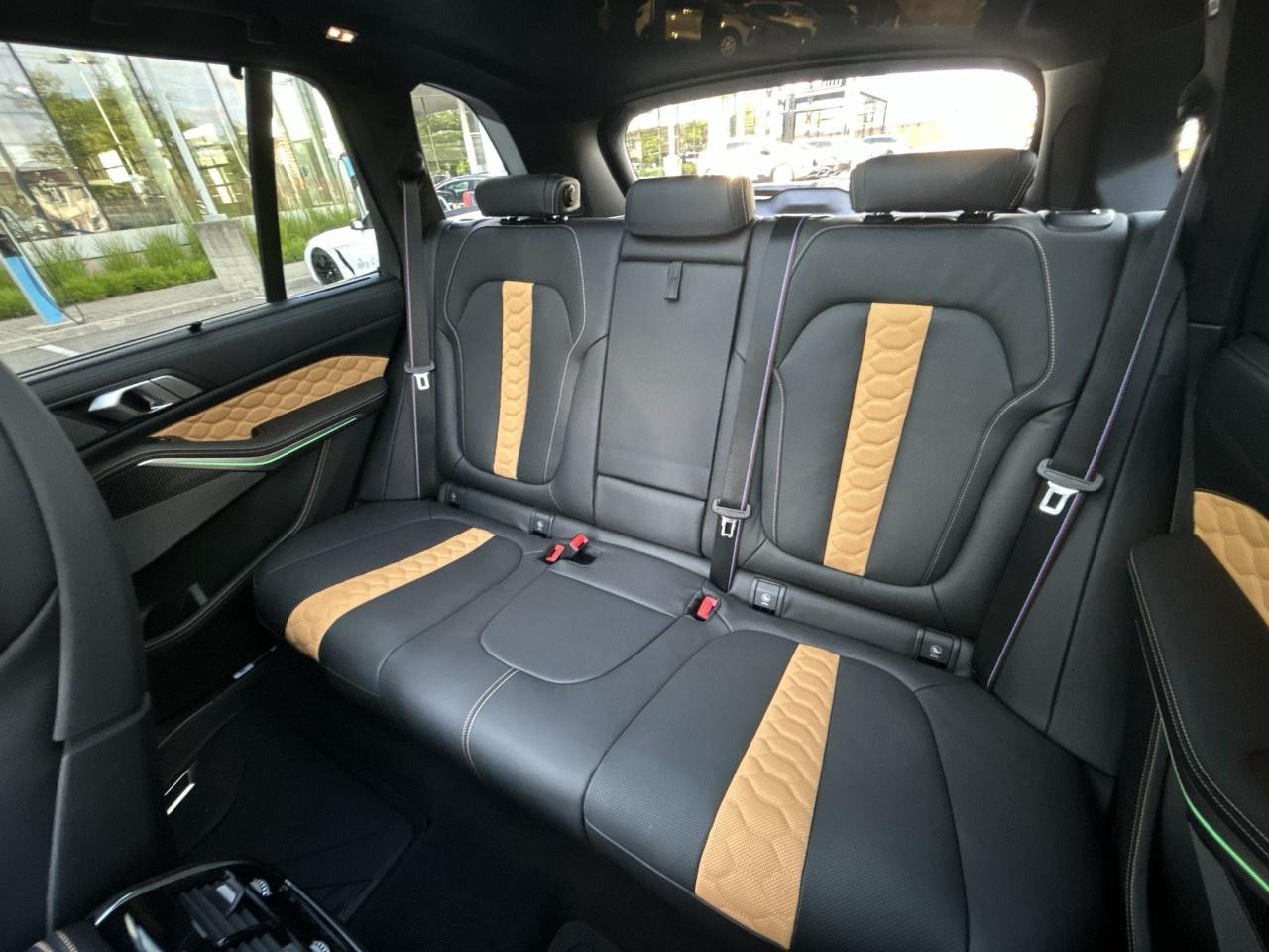 2025 BMW X5 M X5 M Competition Sports Activity Vehicle Photo