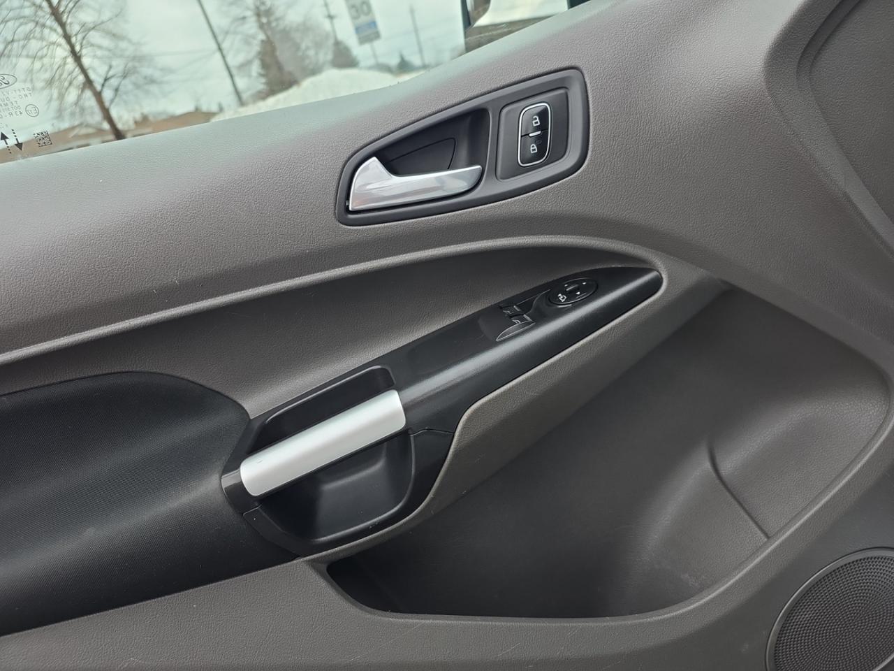 2022 Ford Transit Connect XLT w/Dual Sliding Doors * NO ACCIDENTS / FULL SER Photo