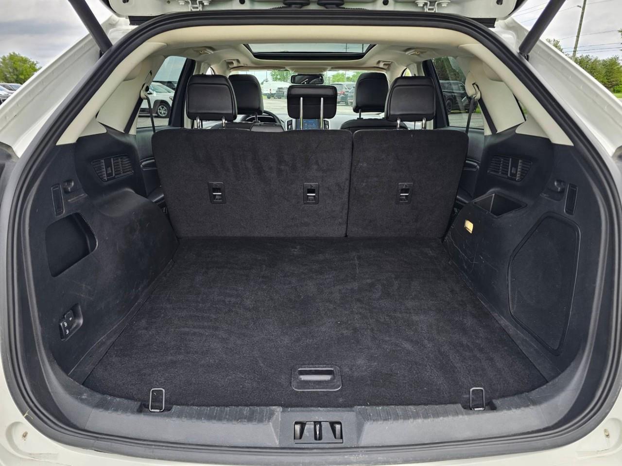 2024 Ford Edge TITANIUM 4DR ALL-WHEEL DRIVE Photo