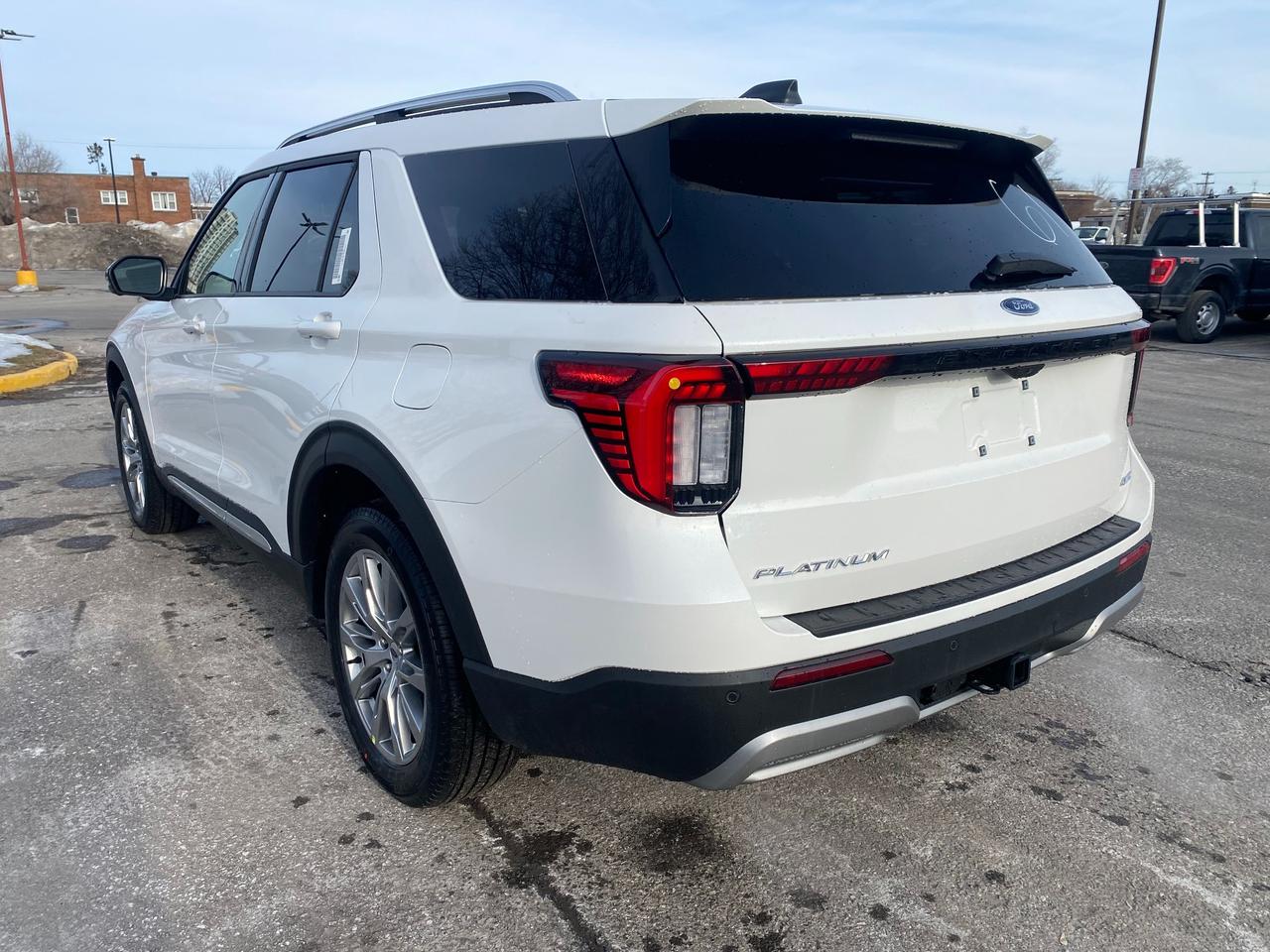 2026 Ford Explorer Platinum 4dr 4x4 Photo