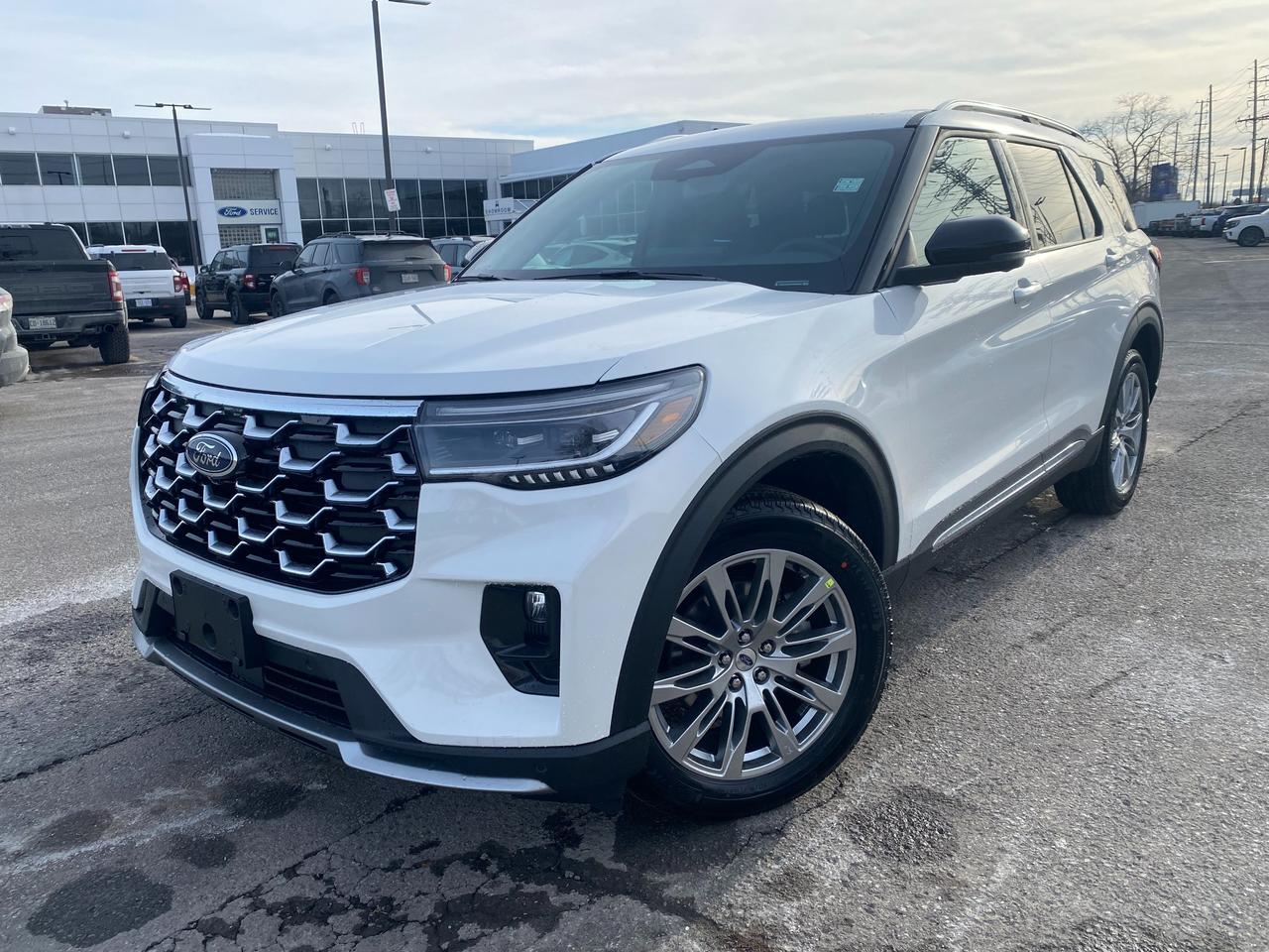 2026 Ford Explorer Platinum 4dr 4x4 Photo0