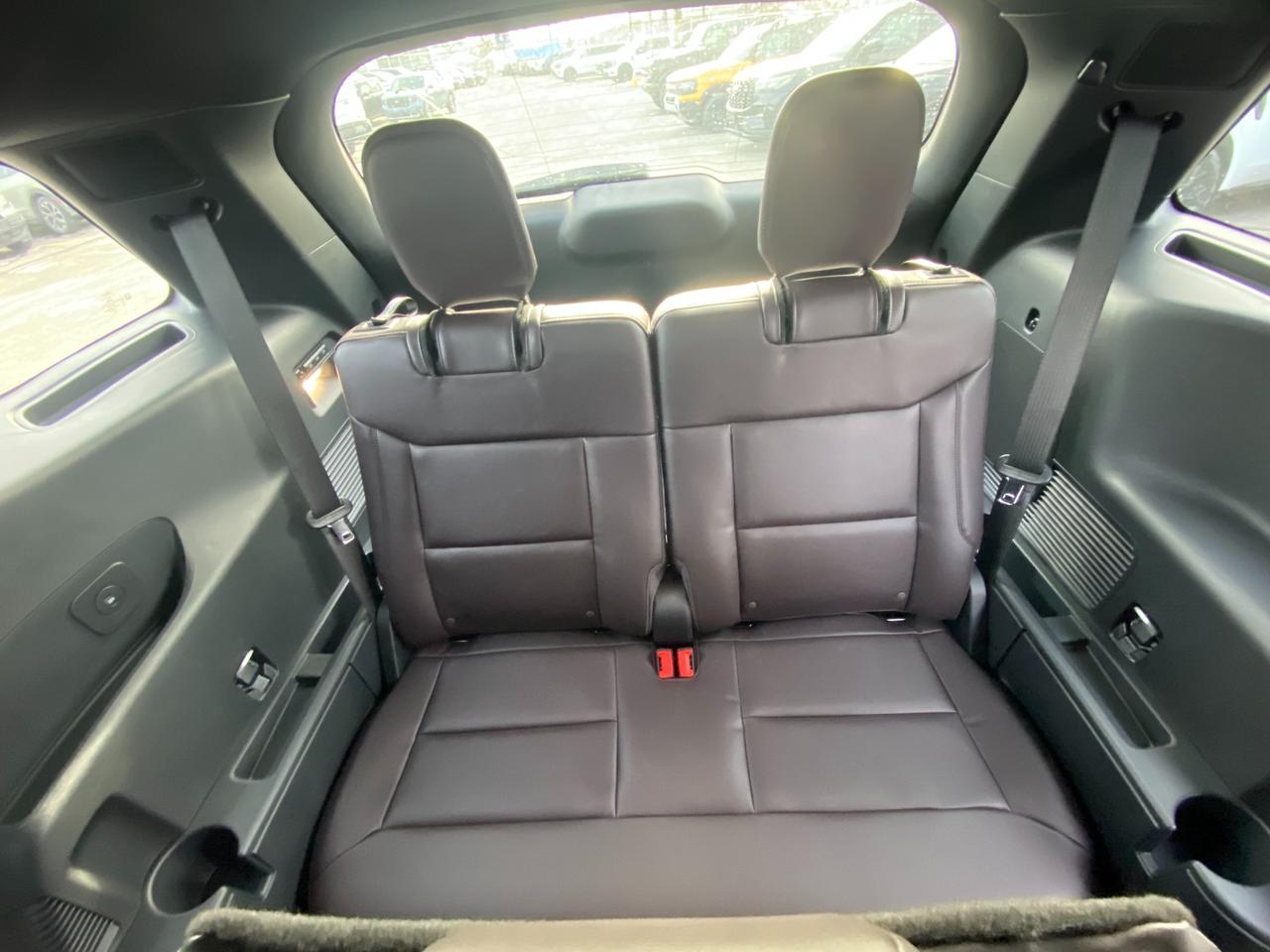 2026 Ford Explorer Platinum 4dr 4x4 Photo