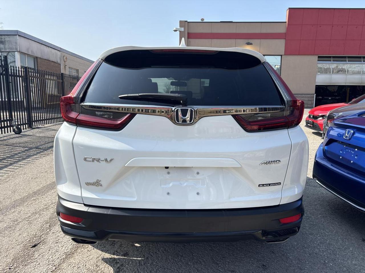 2022 Honda CR-V Black Edition Photo