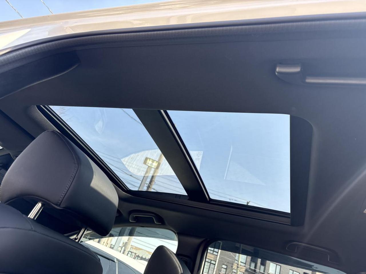 2022 Honda CR-V Black Edition Photo