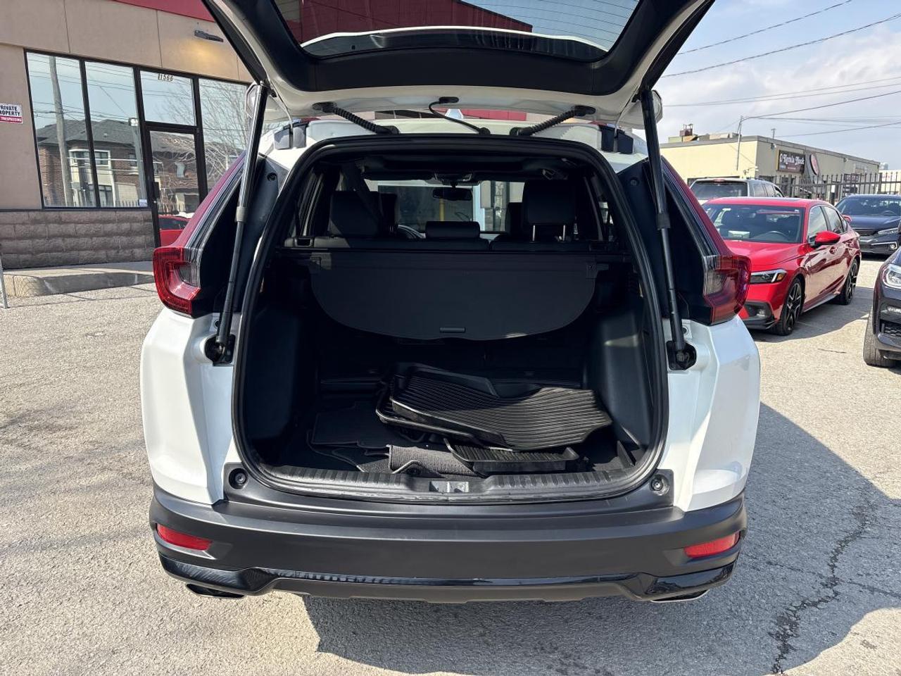 2022 Honda CR-V Black Edition Photo