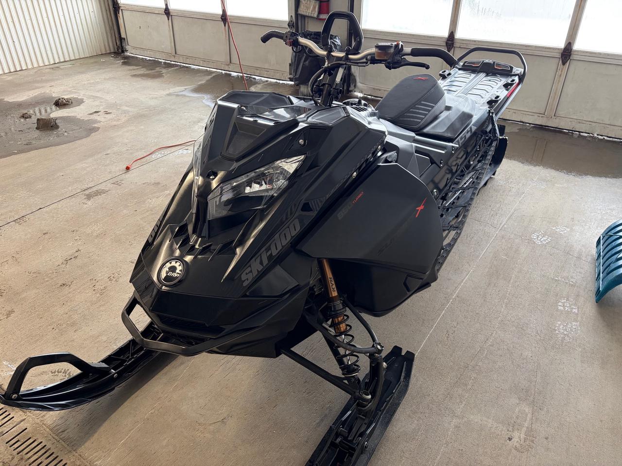 Used 2021 Ski-Doo Summit  for sale in Pembroke, ON