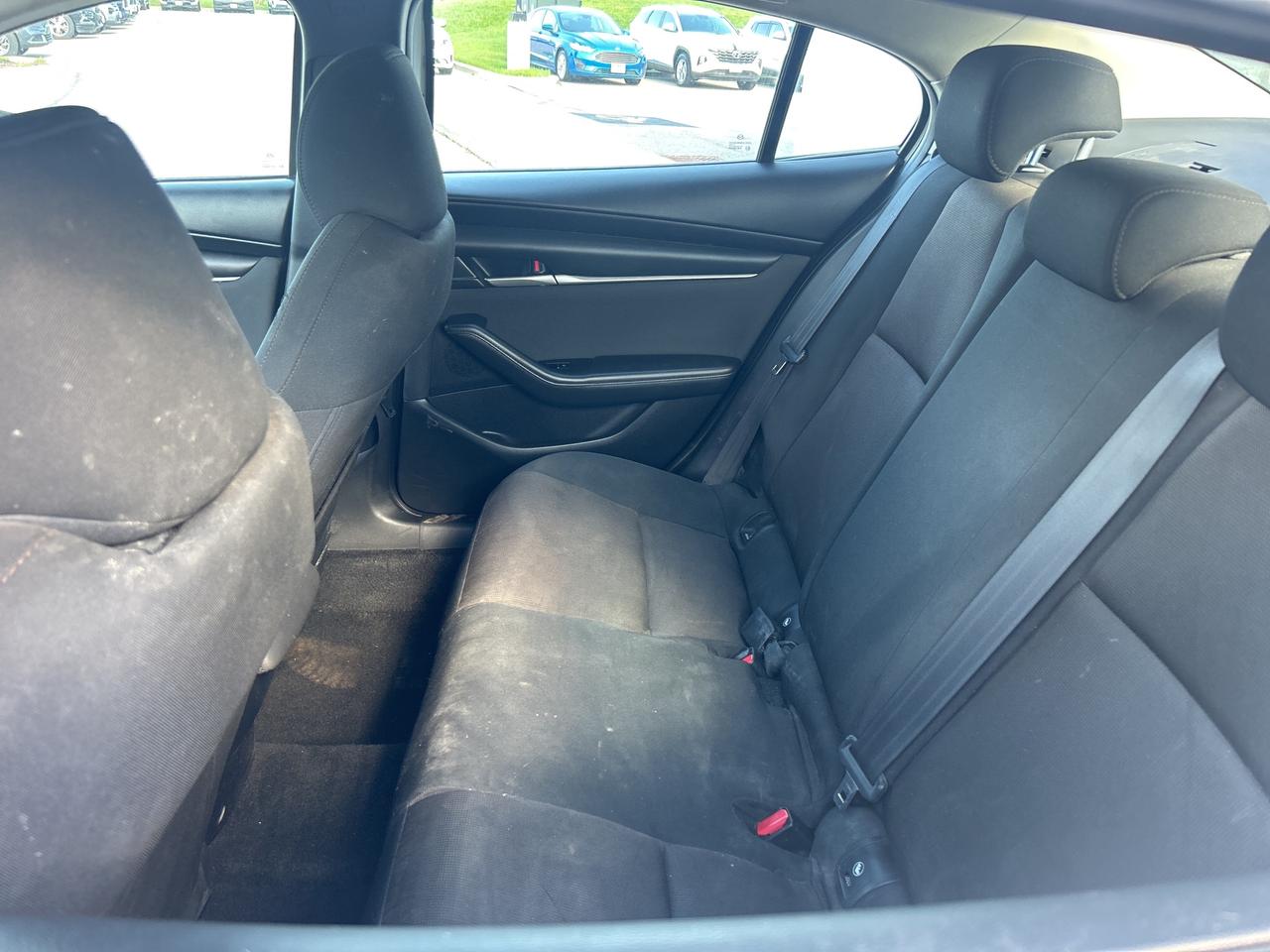2021 Mazda MAZDA3 GX Photo