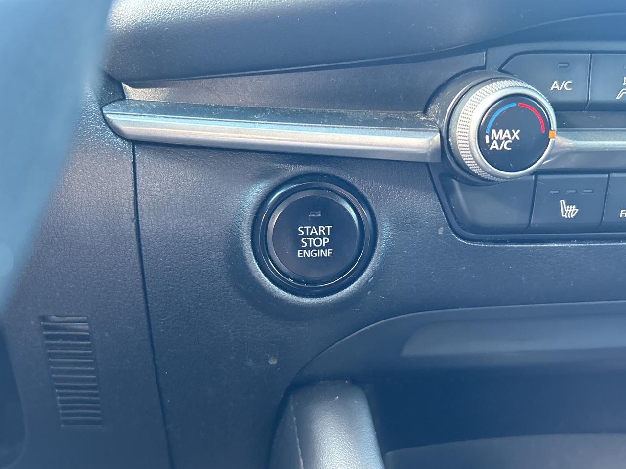 2021 Mazda MAZDA3 GX Photo
