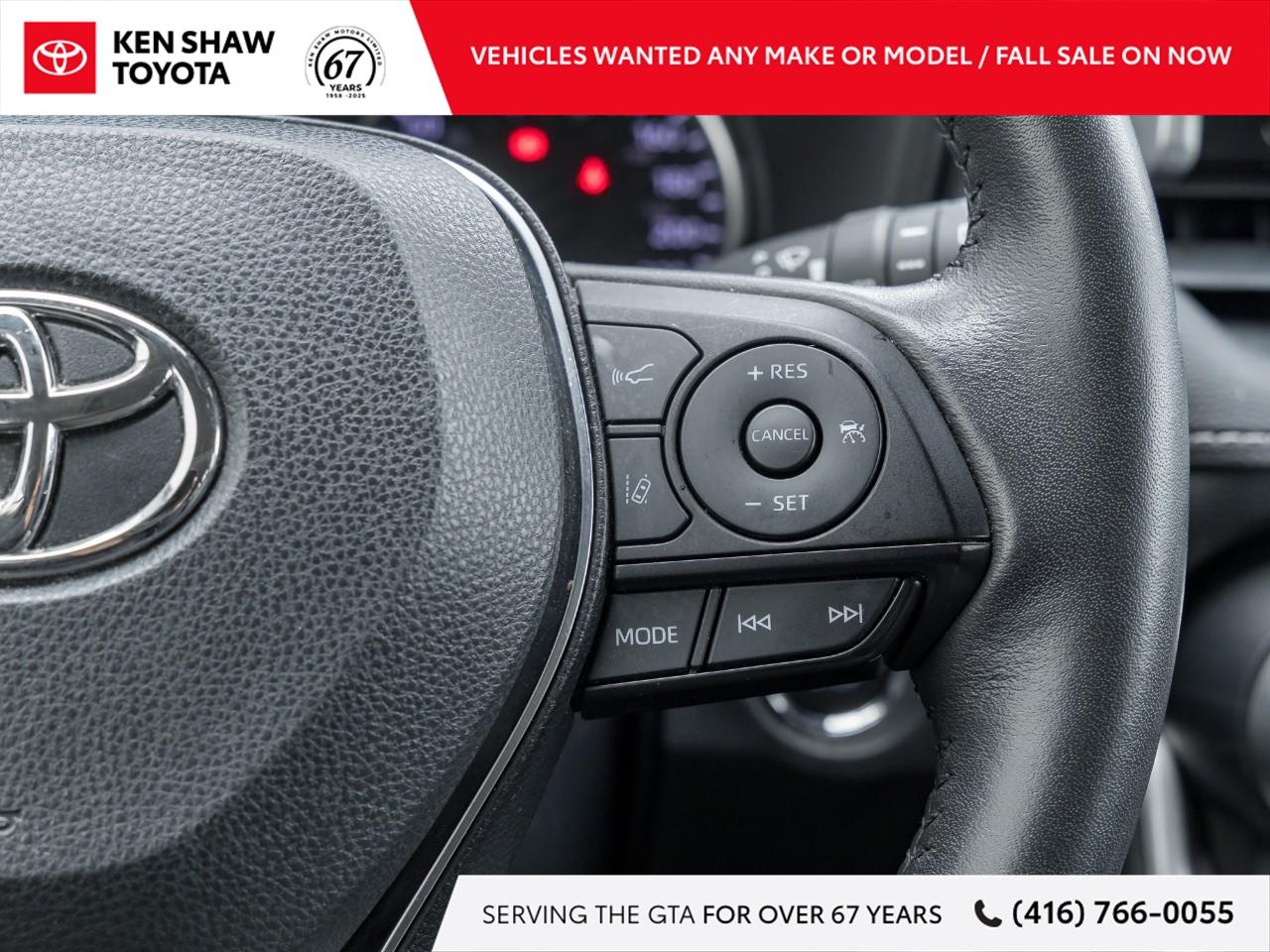2022 Toyota RAV4 XLE 4dr All-wheel Drive Photo