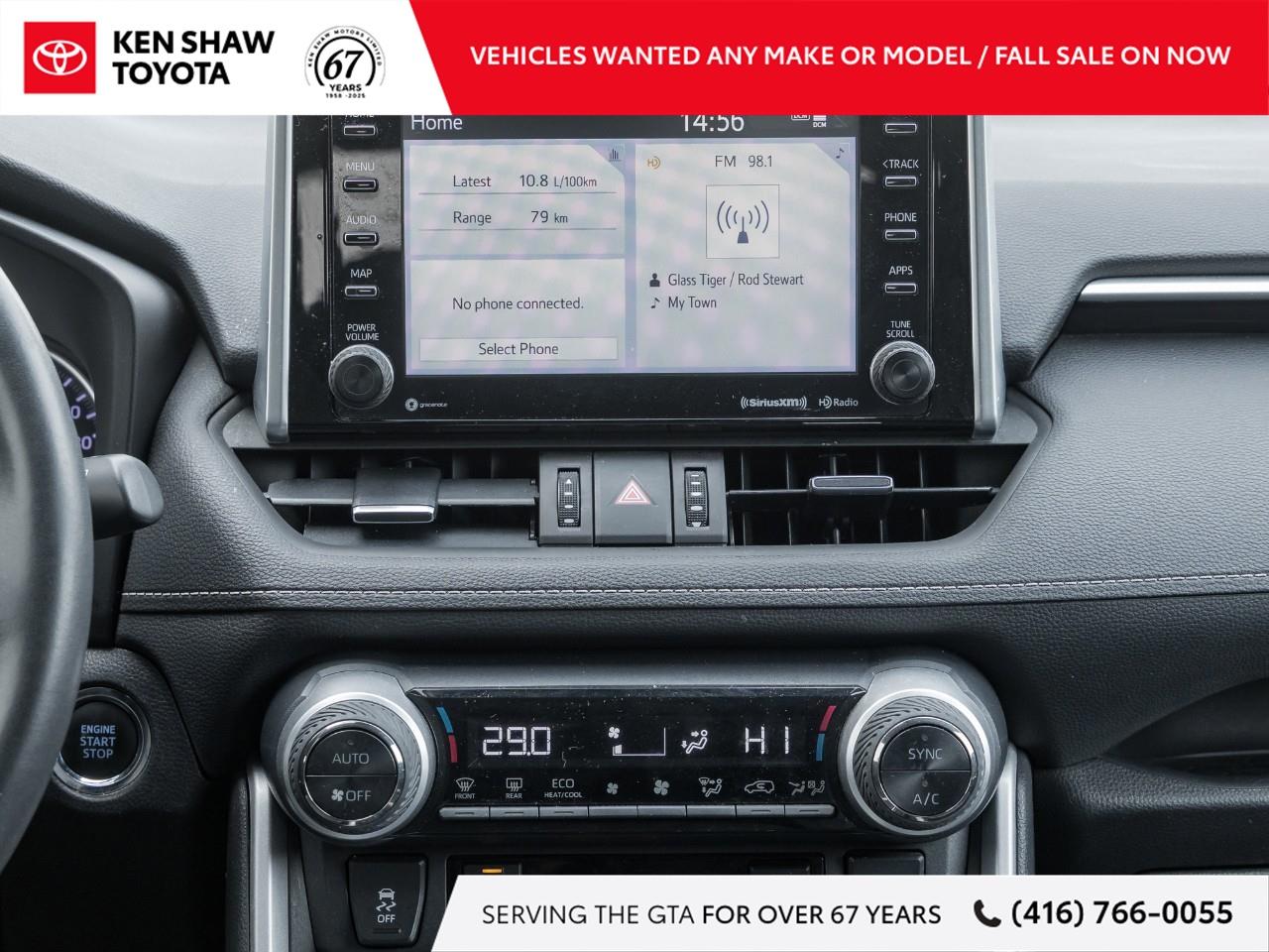 2022 Toyota RAV4 XLE 4dr All-wheel Drive Photo