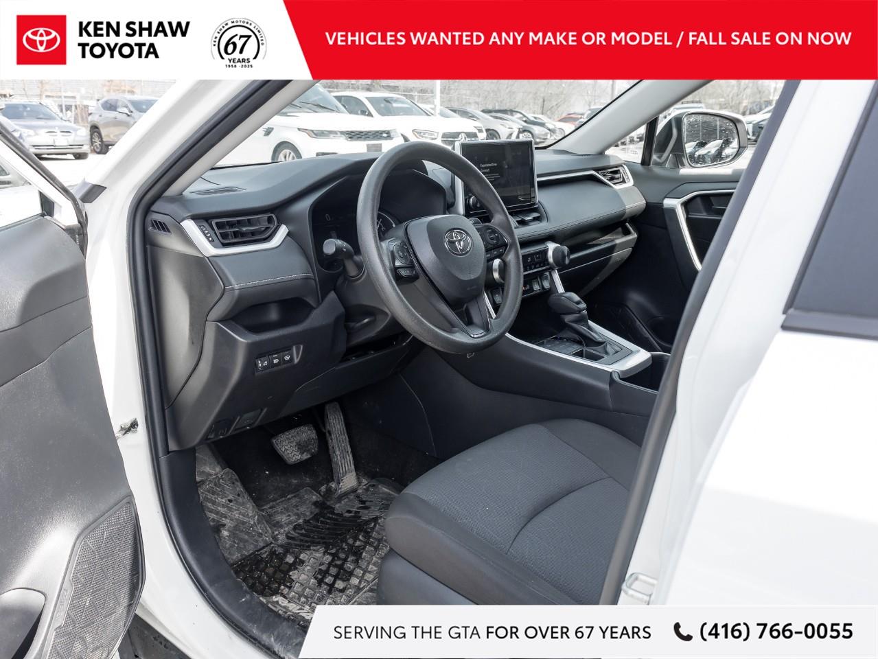 2024 Toyota RAV4 LE 4dr All-wheel Drive Photo
