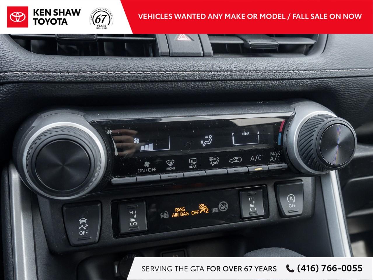 2024 Toyota RAV4 LE 4dr All-wheel Drive Photo