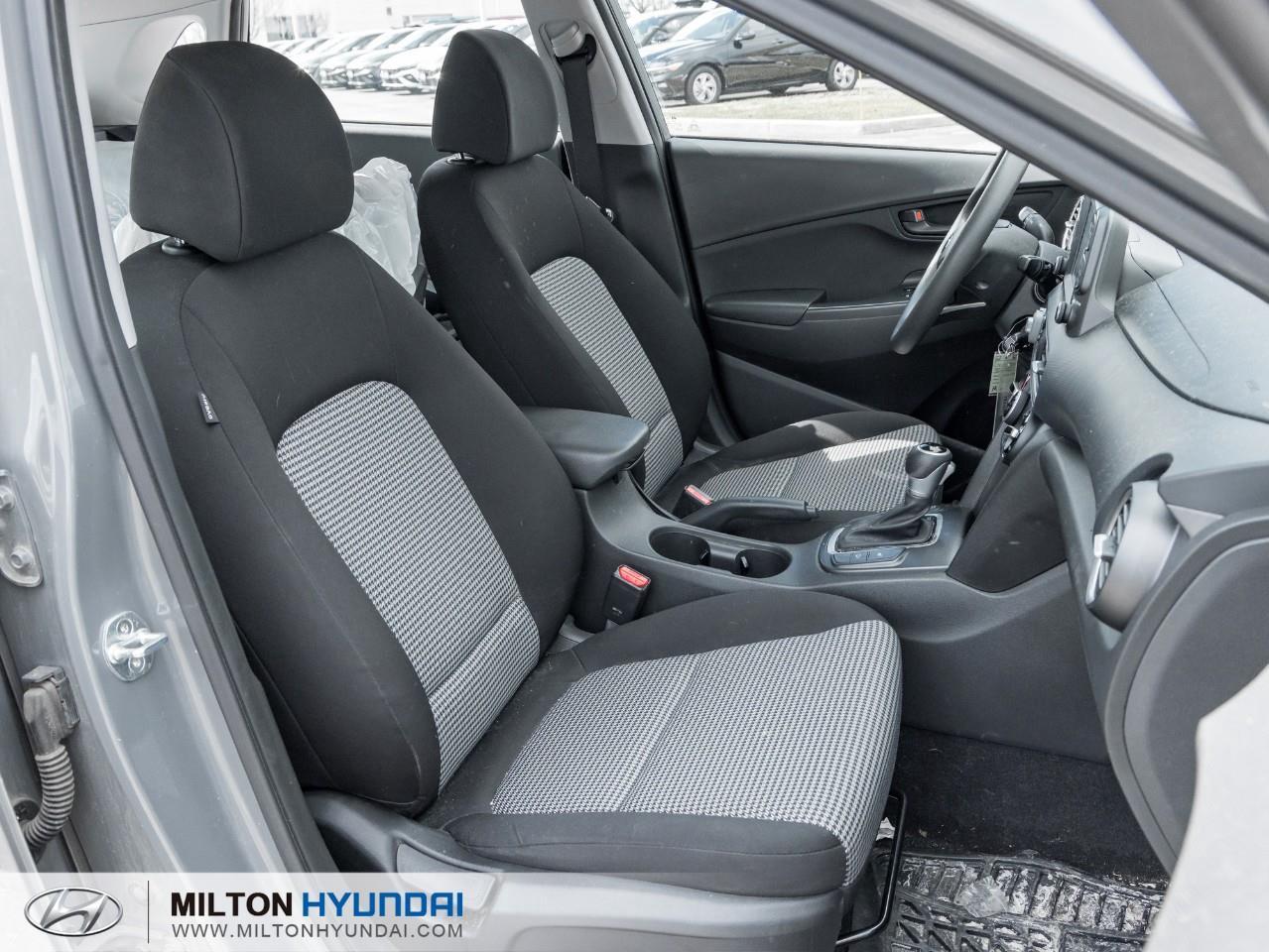 2021 Hyundai KONA 2.0L Essential 4dr Front-Wheel Drive Photo