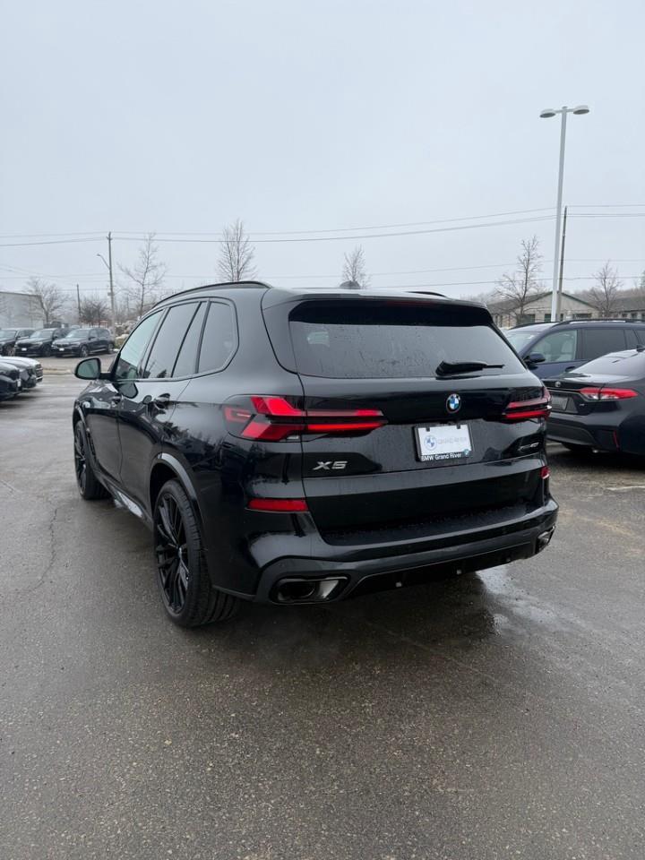 2024 BMW X5 xDrive40i 4dr All-Wheel Drive Sports Activity Vehicle Photo