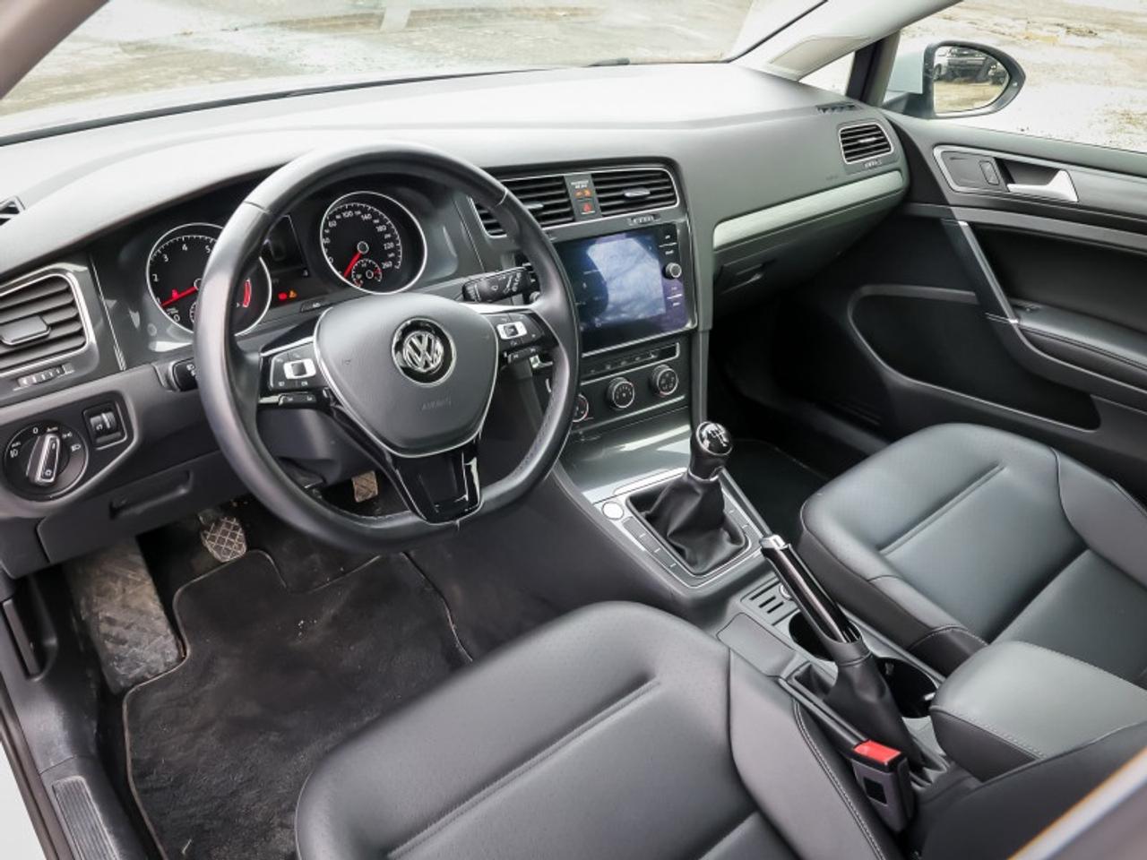 2018 Volkswagen Golf Comfortline 5-door Photo
