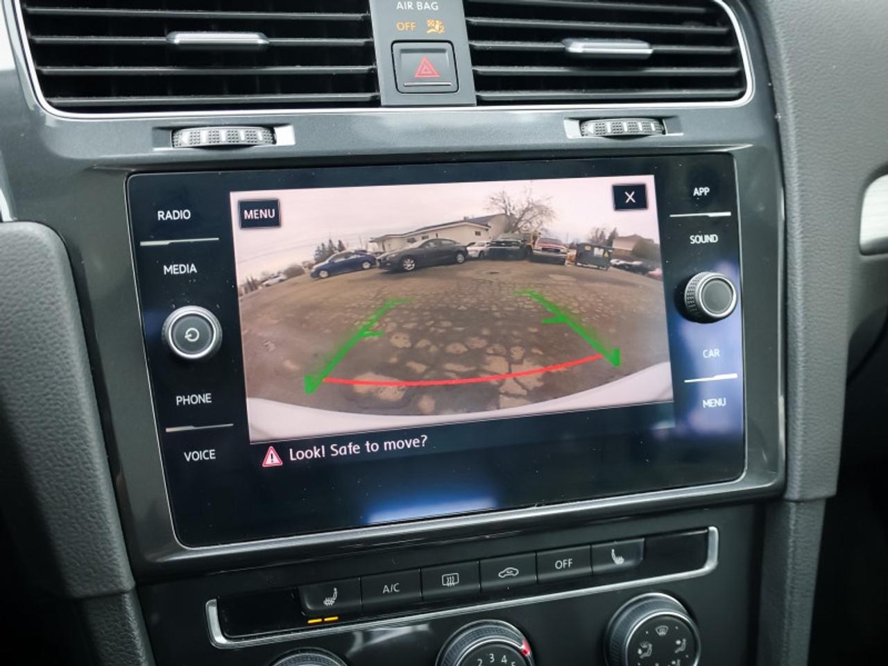 2018 Volkswagen Golf Comfortline 5-door Photo