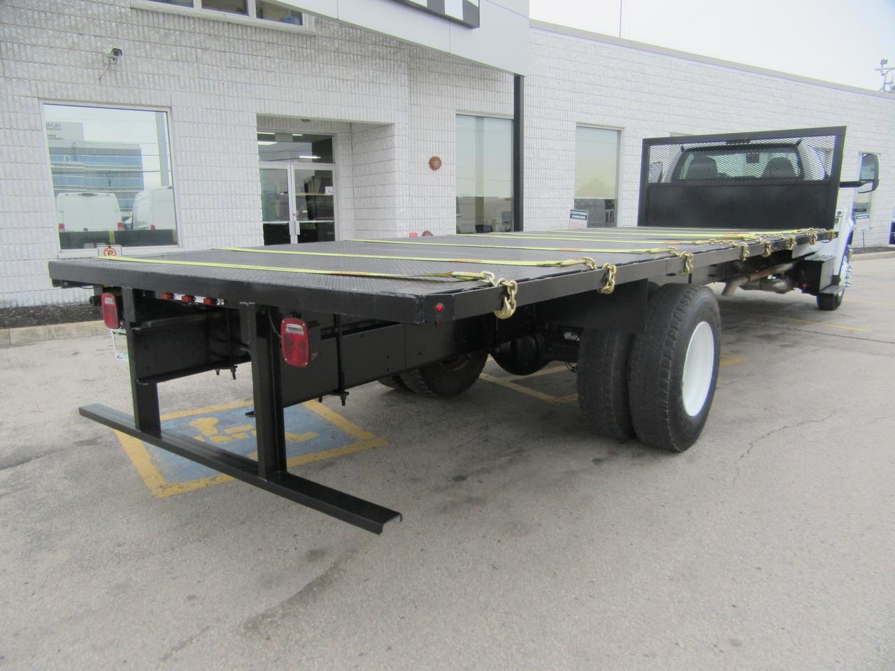 2022 Ford F-750 DIESEL 26FT NEW FLAT DECK WITH TIE STRAP PACKAGE Photo