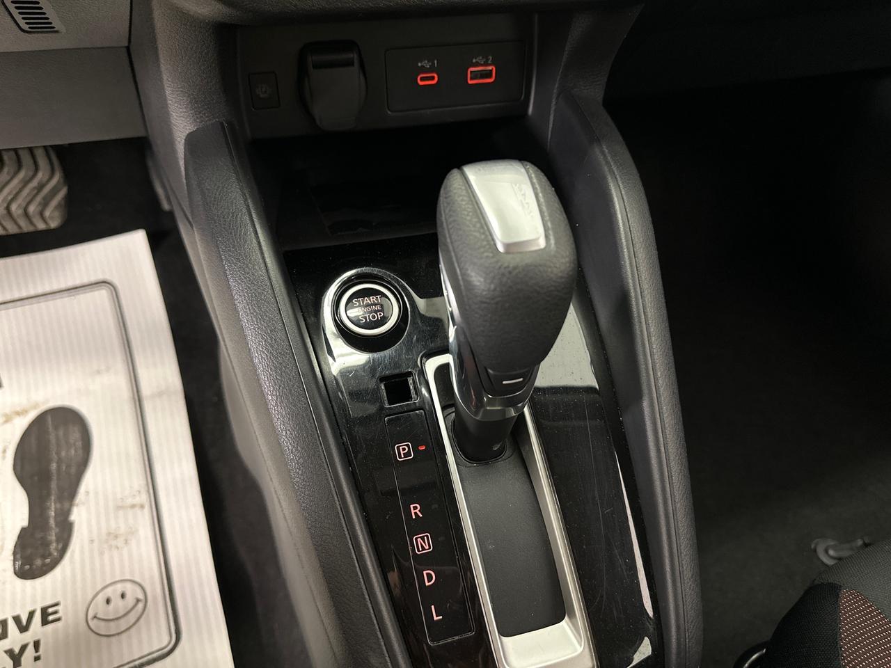 2024 Nissan Versa SR 4DR SEDAN Photo