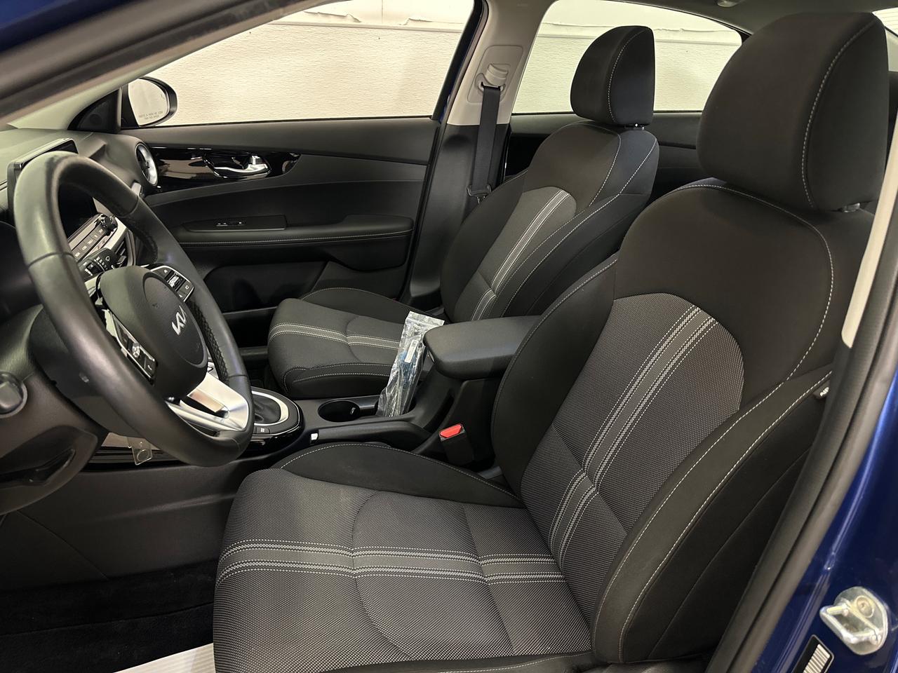 2022 Kia Forte EX+ 4dr Sedan Photo