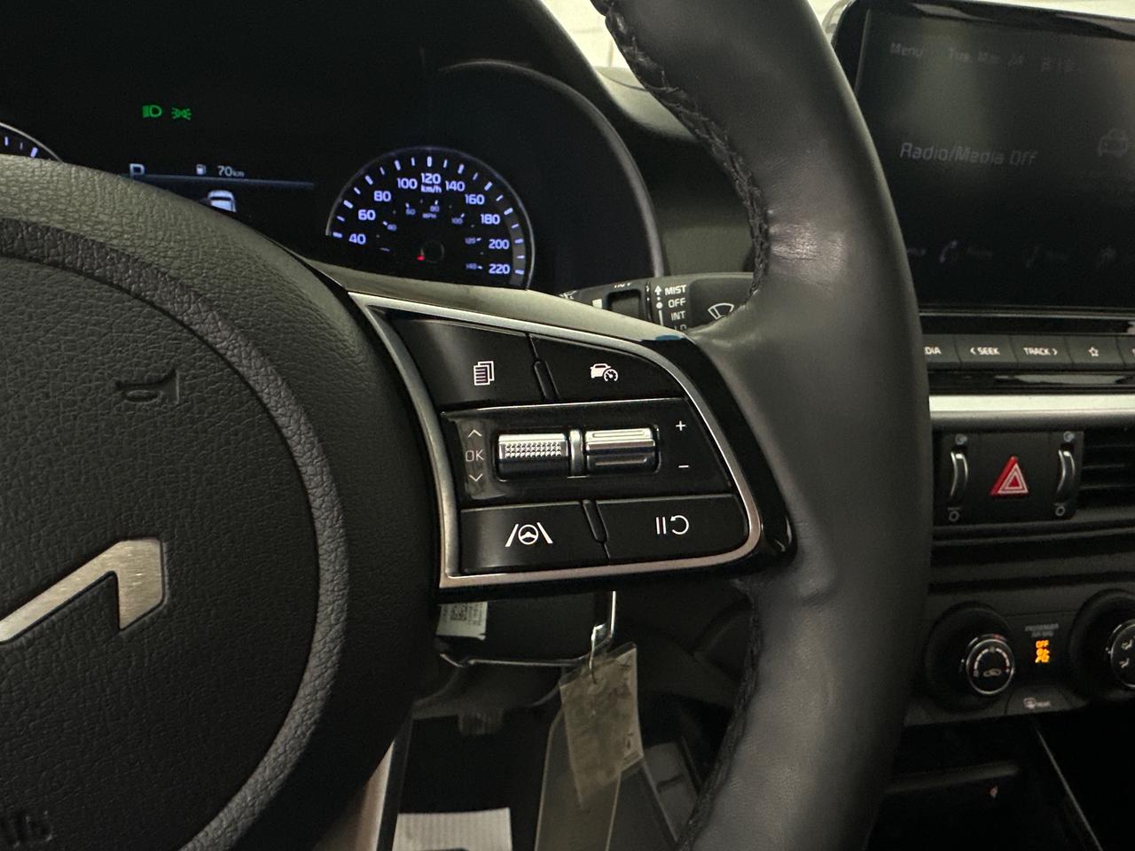 2023 Kia Forte EX 4dr Sedan Photo