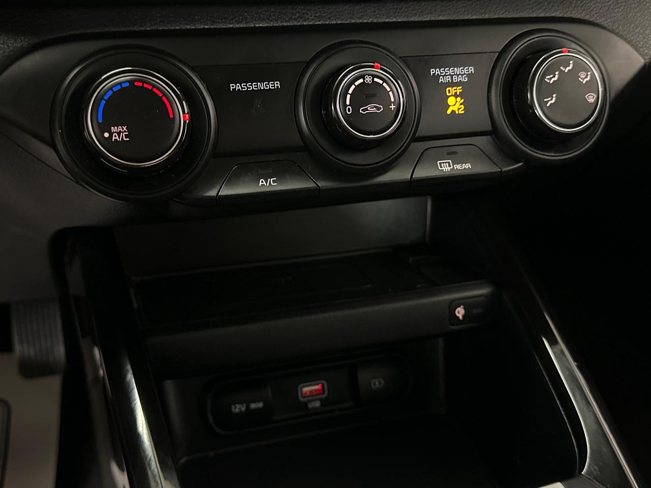 2024 Kia Forte EX 4dr Sedan Photo