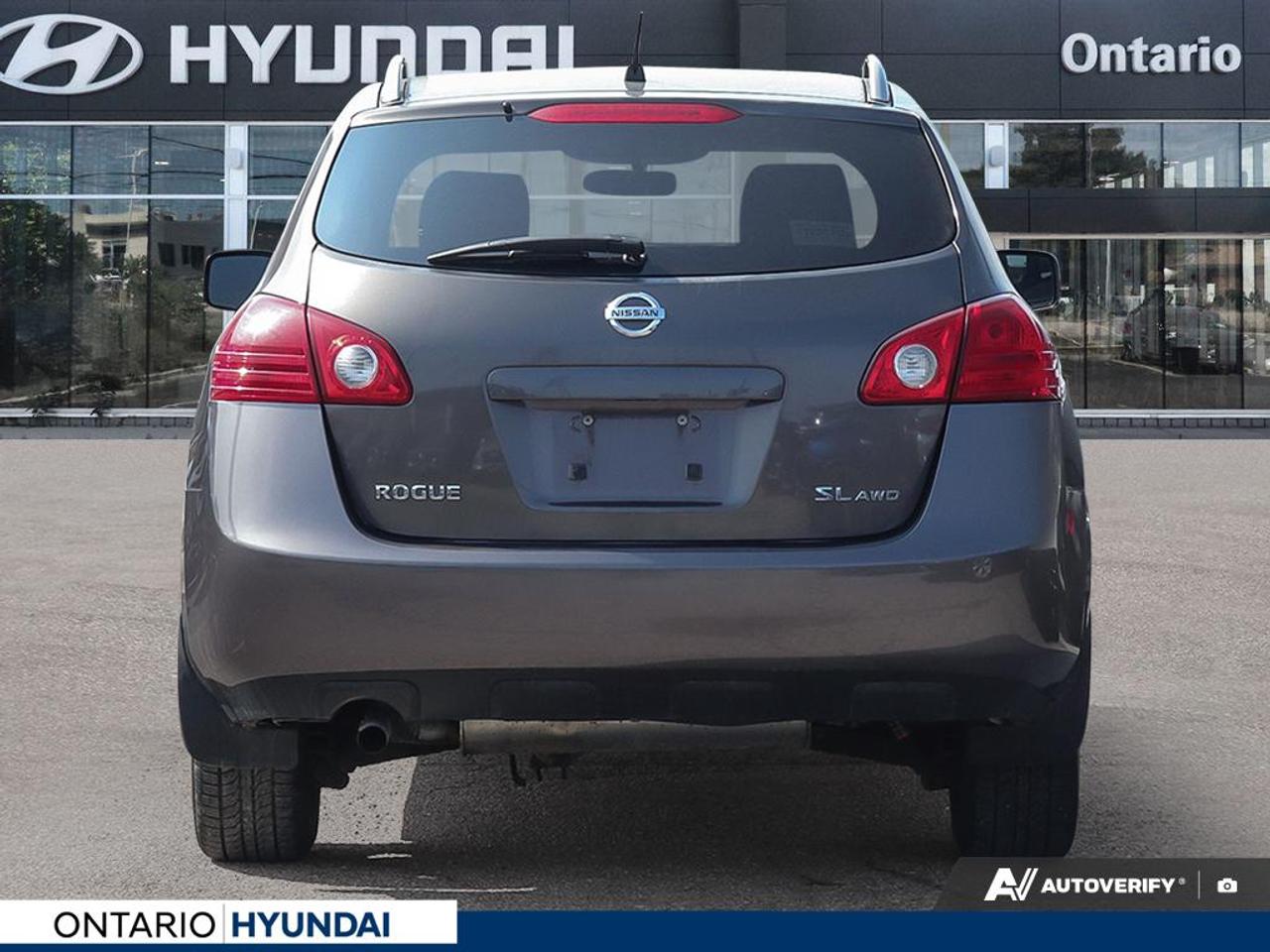 2009 Nissan Rogue SL 4dr All-wheel Drive Photo4