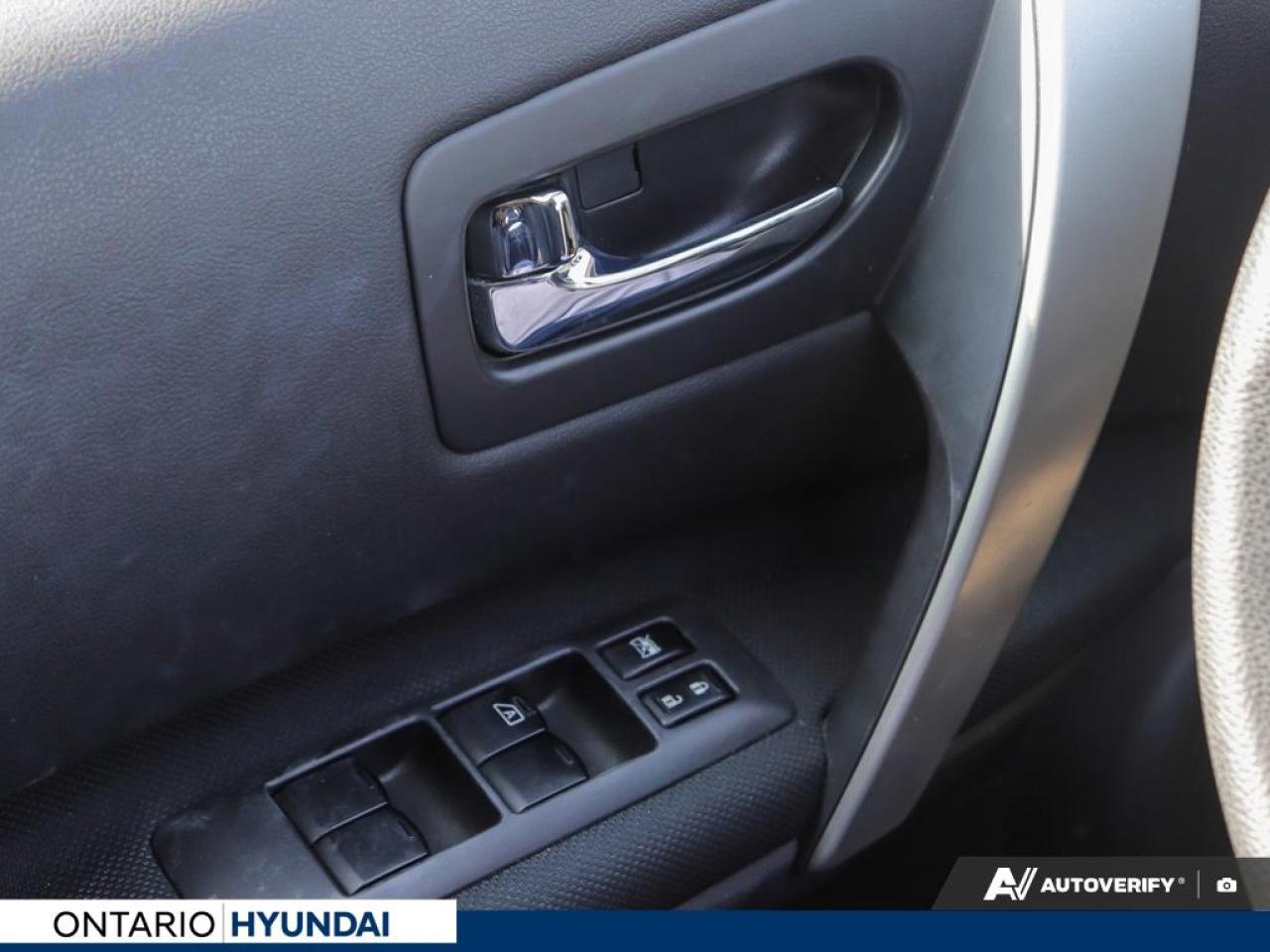 2009 Nissan Rogue SL 4dr All-wheel Drive Photo