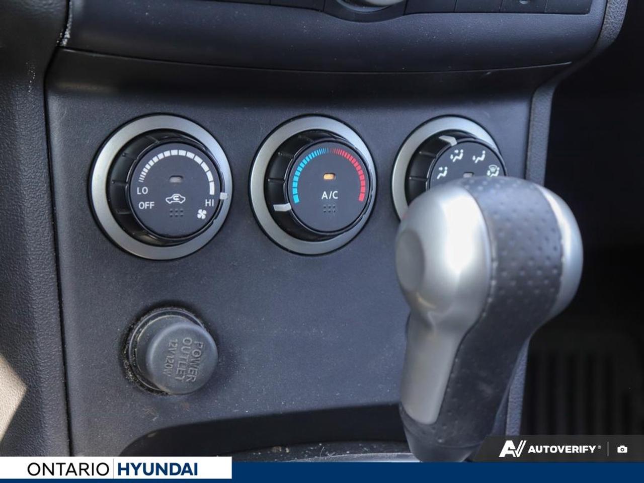 2009 Nissan Rogue SL 4dr All-wheel Drive Photo