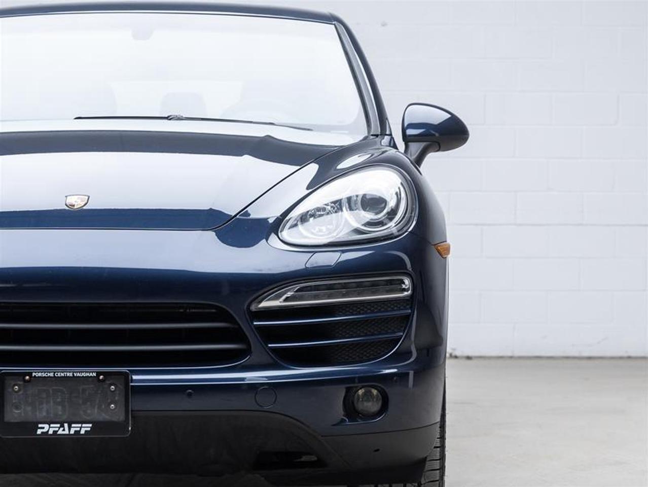 2013 Porsche Cayenne  Photo
