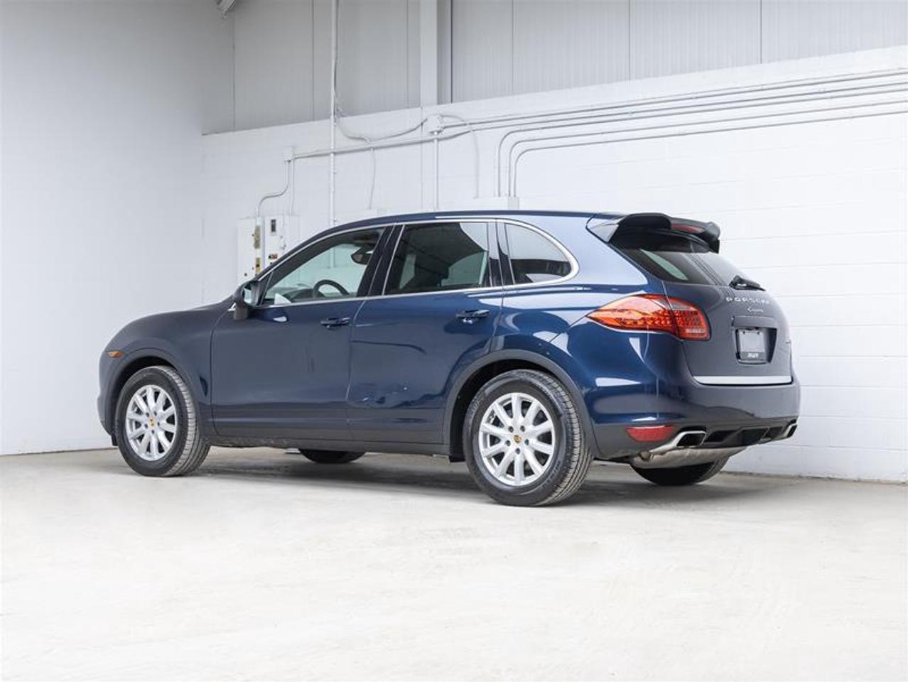 2013 Porsche Cayenne  Photo