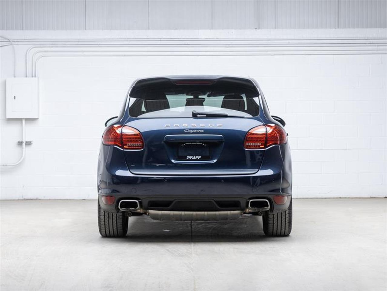 2013 Porsche Cayenne  Photo