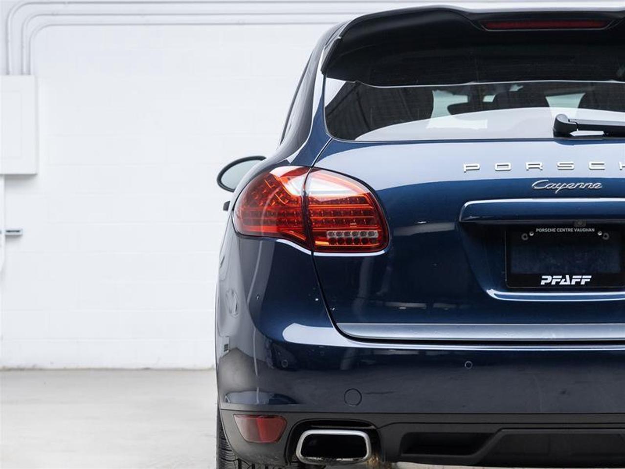 2013 Porsche Cayenne  Photo