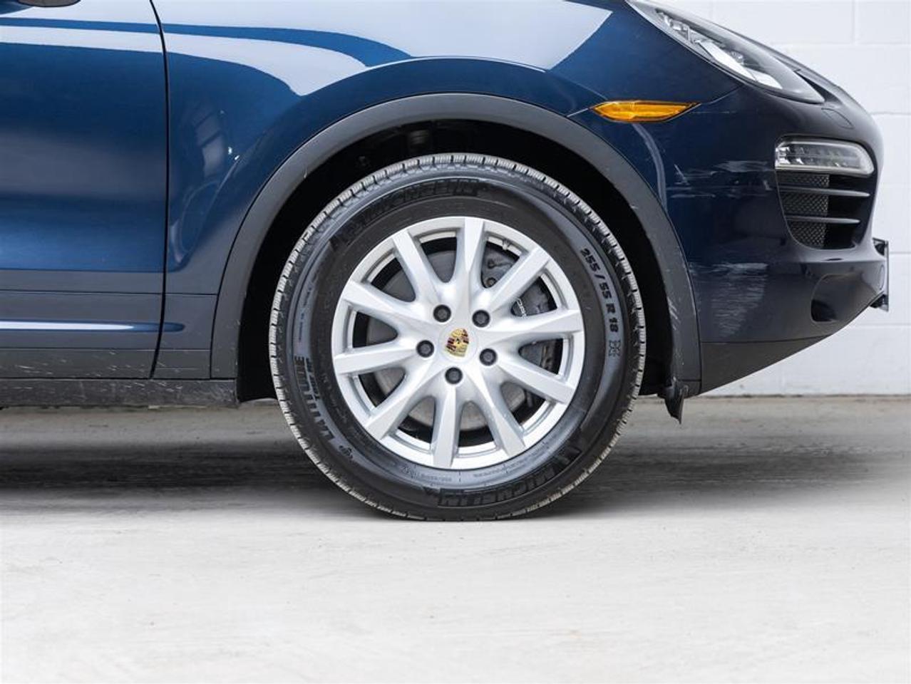 2013 Porsche Cayenne  Photo