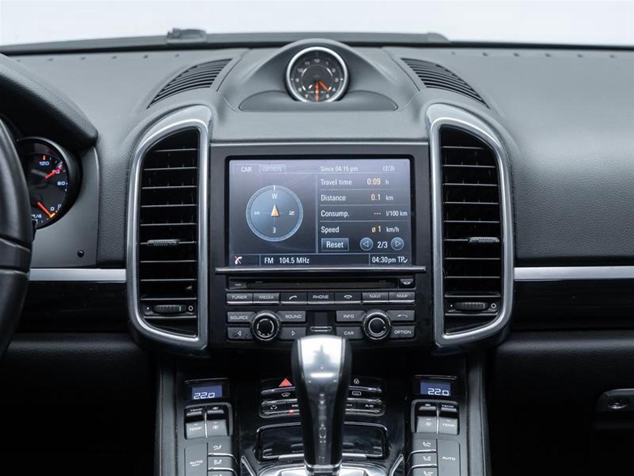 2013 Porsche Cayenne  Photo