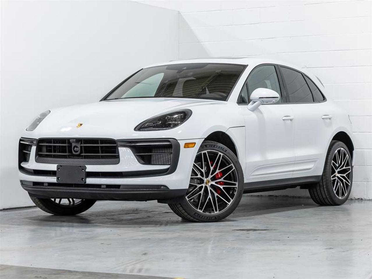 2025 Porsche Macan  Photo