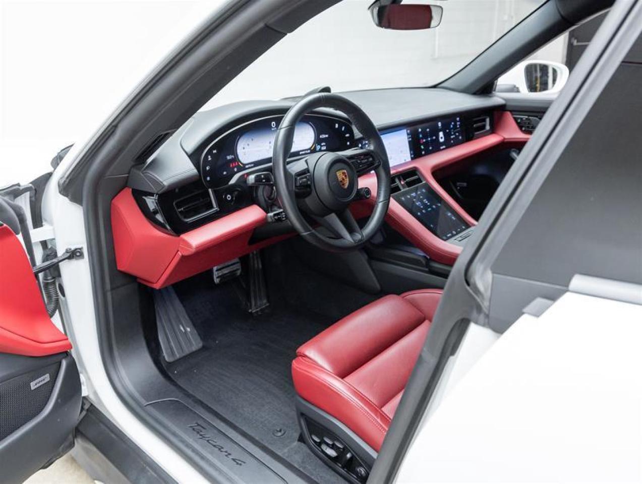 2021 Porsche Taycan  Photo