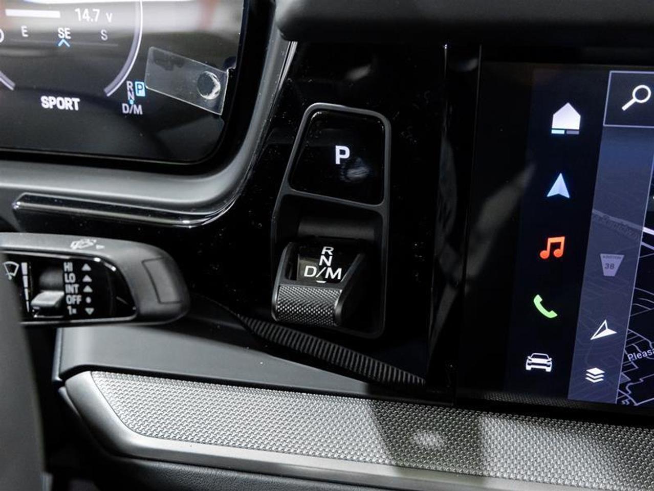 2025 Porsche Cayenne  Photo