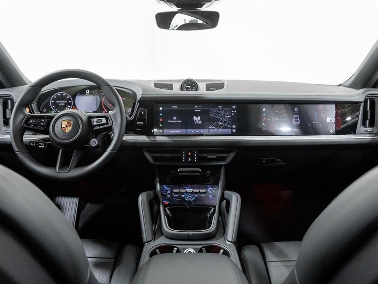2025 Porsche Cayenne  Photo