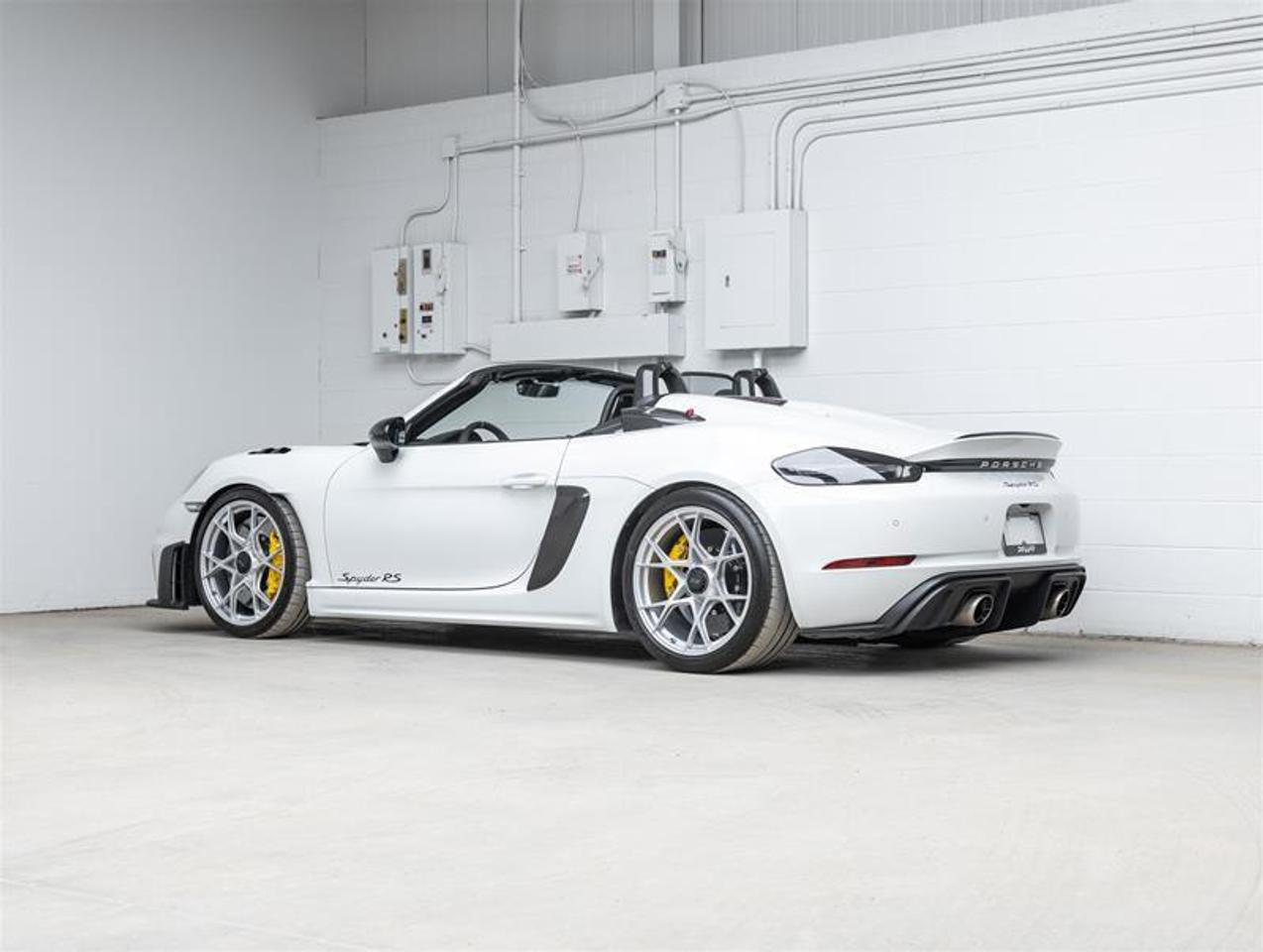 2024 Porsche 718 Spyder  Photo