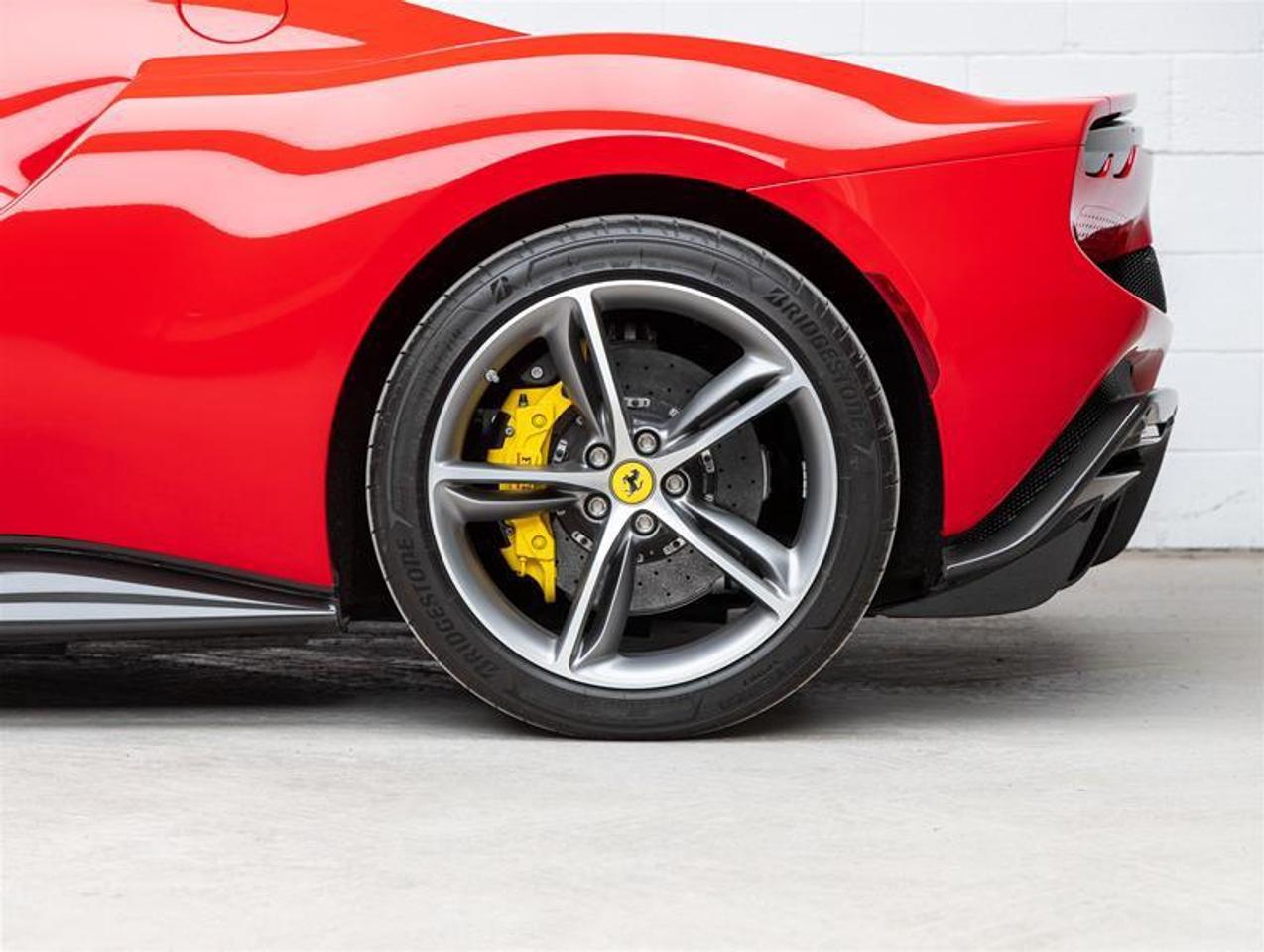 2023 Ferrari 296 GTB  Photo