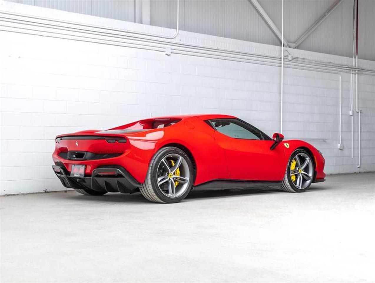 2023 Ferrari 296 GTB  Photo