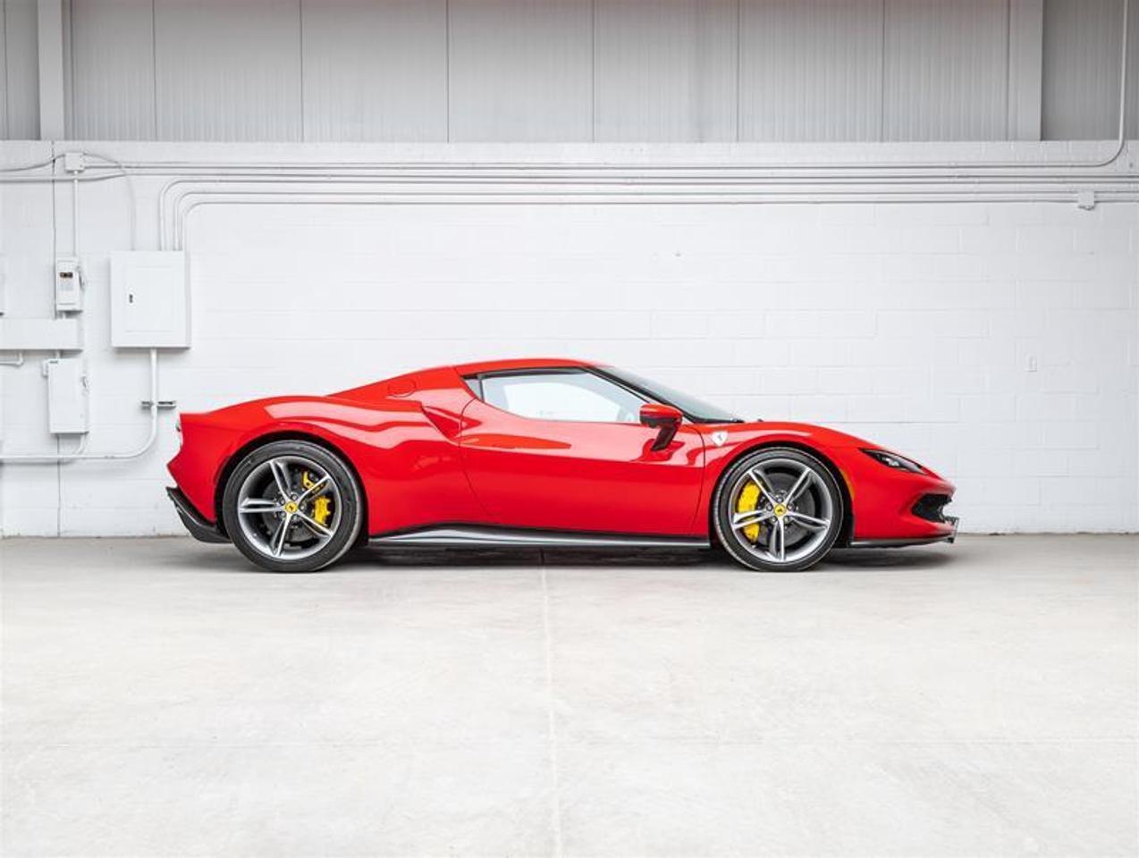 2023 Ferrari 296 GTB  Photo