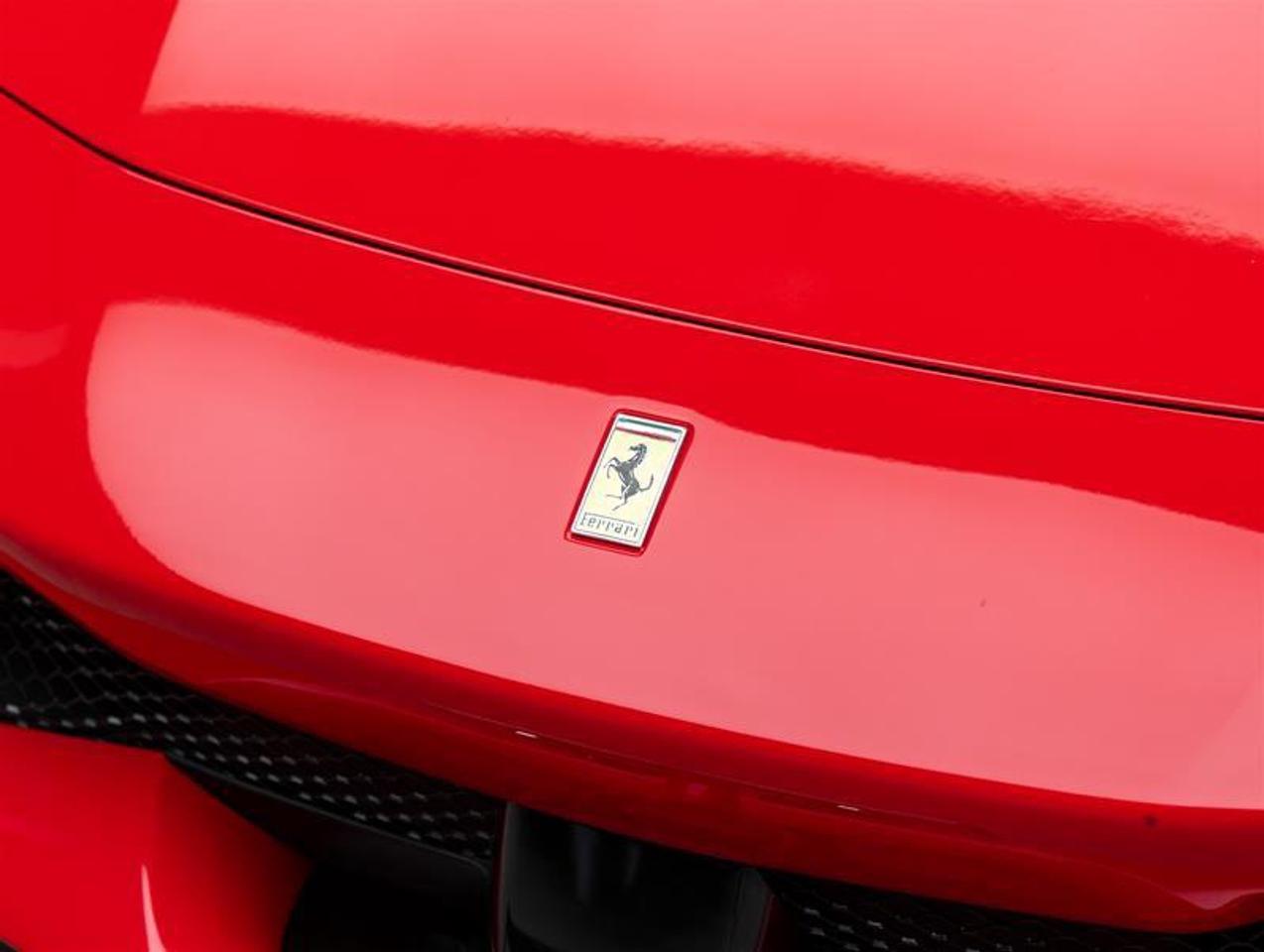 2023 Ferrari 296 GTB  Photo2